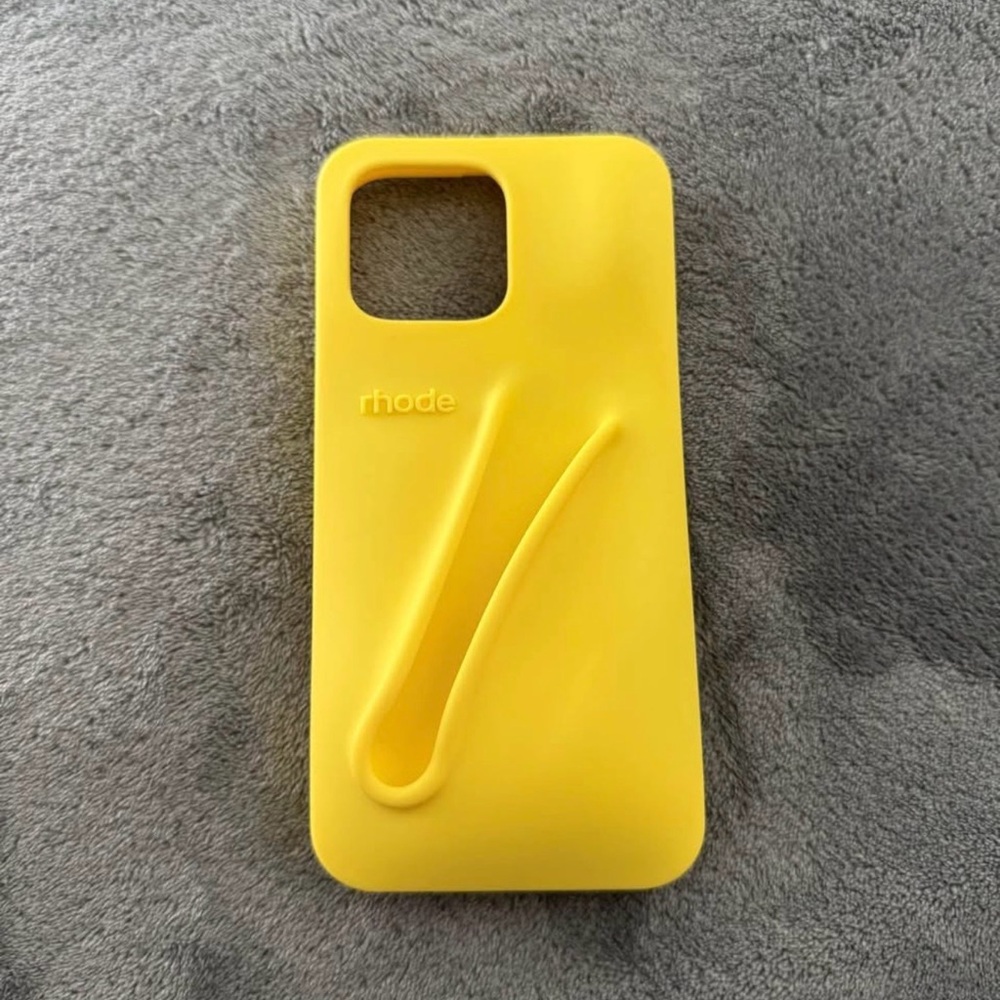 Rhode limontini iPhone 16 pro max case